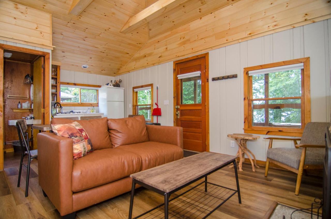 Mountain Lake Cottages Westmore Eksteriør billede