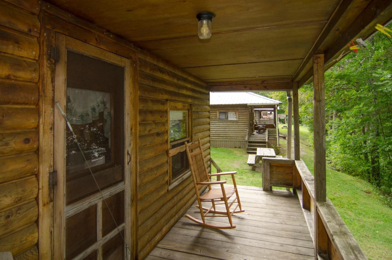 Mountain Lake Cottages Westmore Eksteriør billede