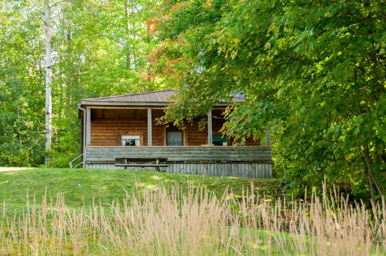Mountain Lake Cottages Westmore Eksteriør billede